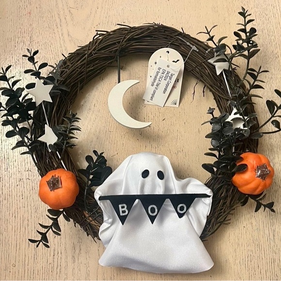 Target Bullseye Playground Halloween Ghost Wreath - Picture 1 of 1